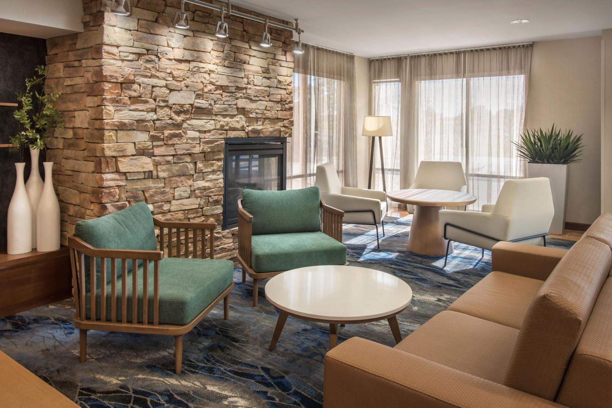 Fairfield Inn & Suites By Marriott Watertown Thousand Islands Exterior foto